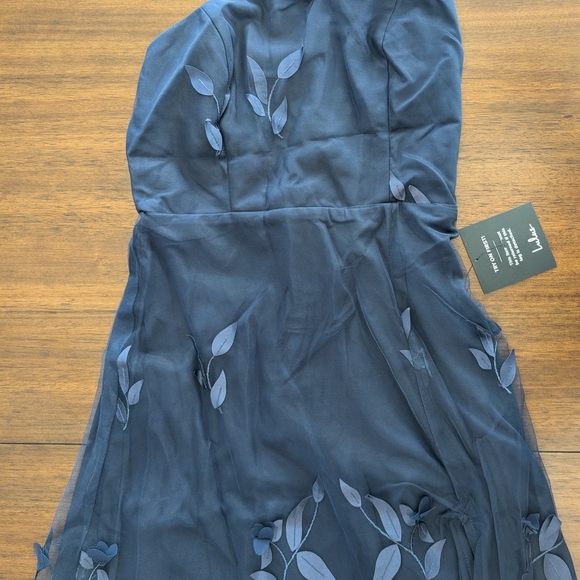 Women's Lulus Navy Blue Abundant Charm 3D Floral Applique Maxi Dress Sz XS NWT - Picture 7 of 16